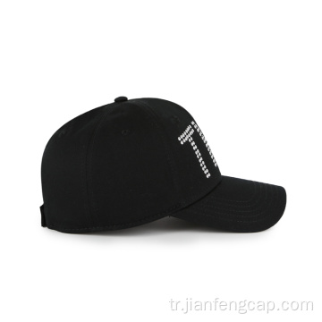 Metal dekorasyonu ile özelleştirilmiş unisex kaliteli beyzbol şapkası